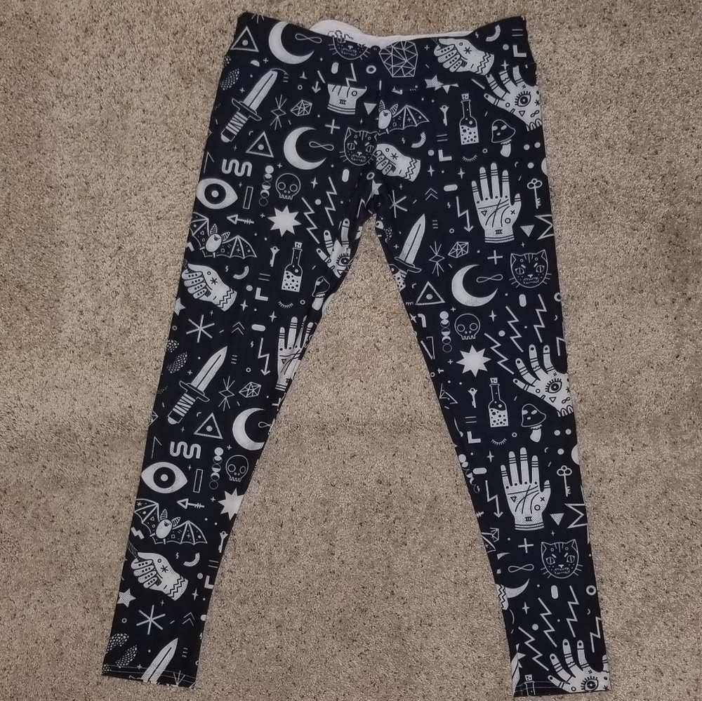 Witchy Gear Leggings